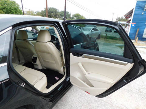 2016 Volkswagen Passat