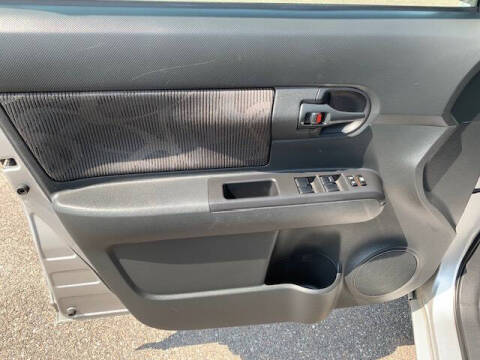 2014 Scion xB Release Series 10.0