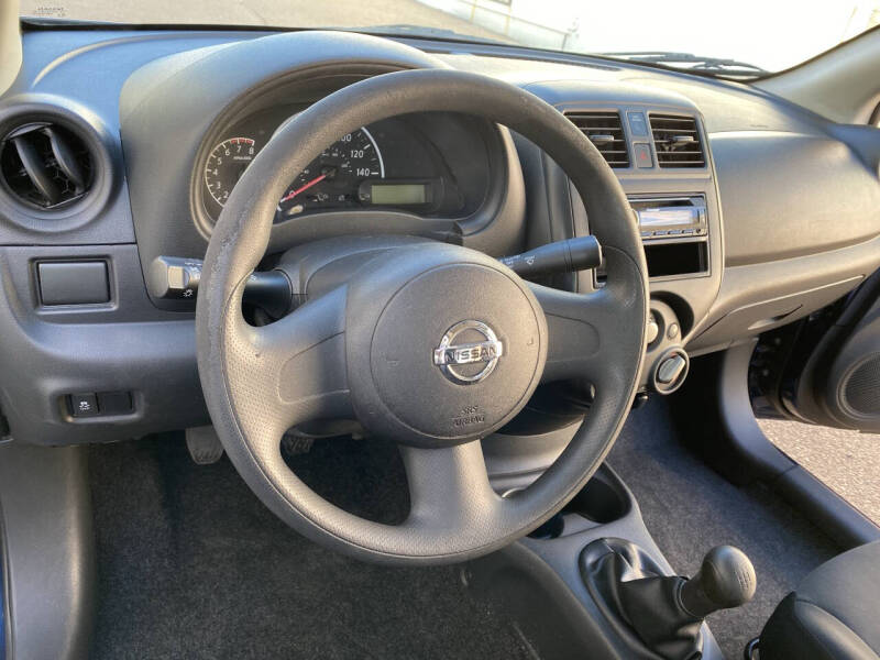 2014 Nissan Versa 1.6 S