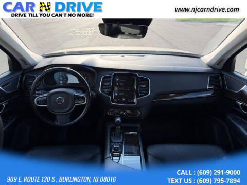 2016 Volvo XC90 T6 Momentum