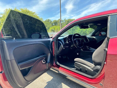 2020 Dodge Challenger SXT