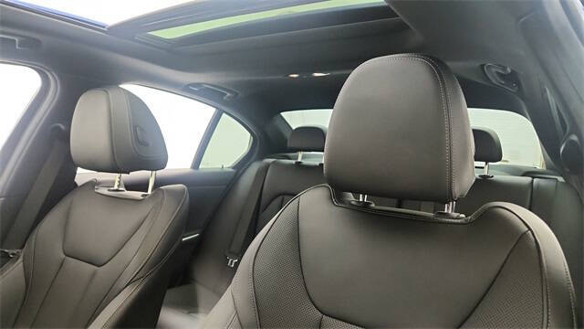 2025 BMW 3 Series M340i