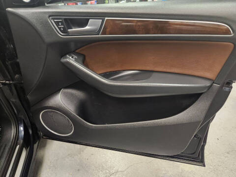 2017 Audi Q5 2.0T quattro Premium Plus