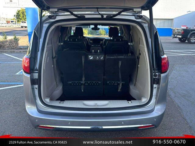 2017 Chrysler Pacifica Touring Plus