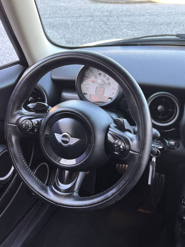2013 MINI Clubman Cooper S