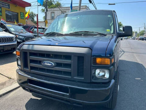 2011 Ford E-Series E-250