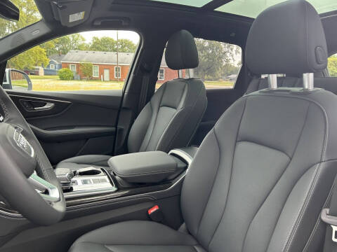 2025 Audi Q7 quattro Premium Plus 55 TFSI