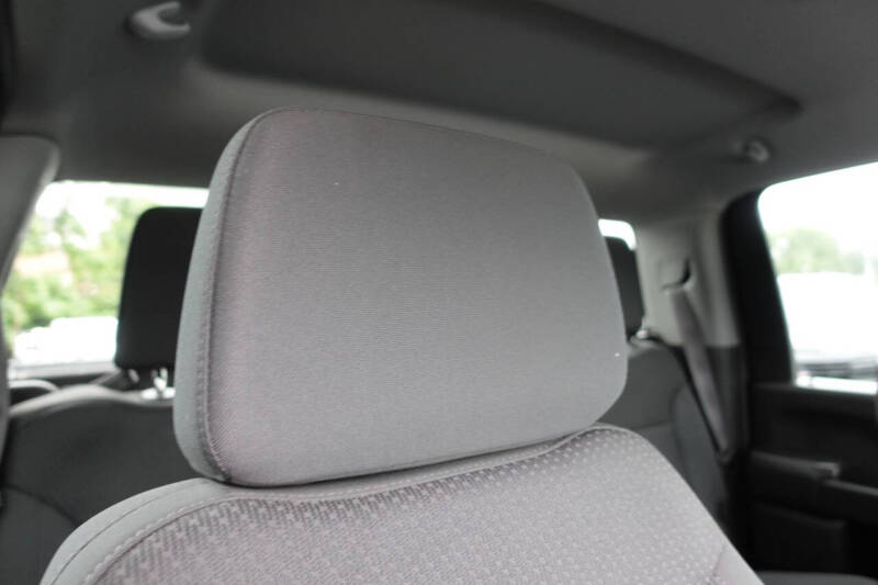 2024 GMC Sierra 2500HD Pro