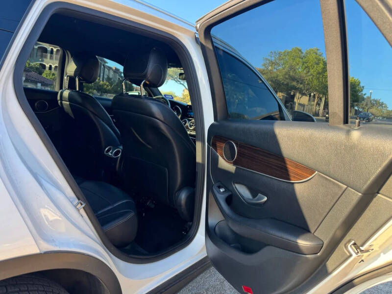 2020 Mercedes-Benz GLC GLC 300