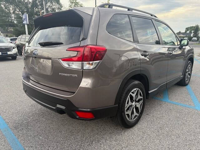 2023 Subaru Forester Premium