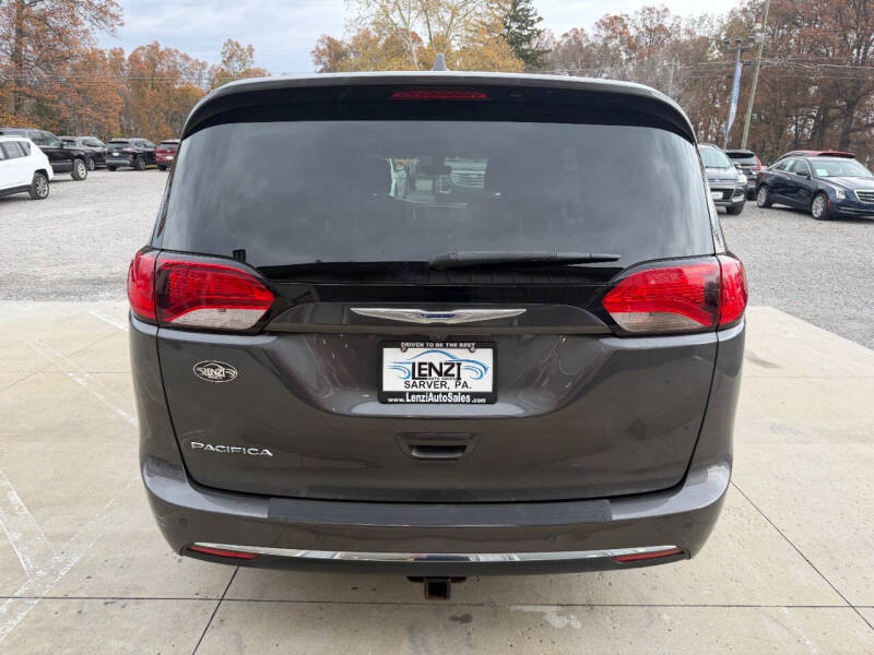 2020 Chrysler Pacifica Touring L