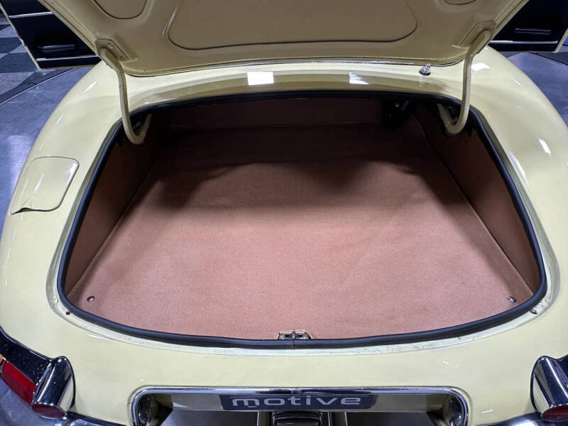 1968 Jaguar E-Type