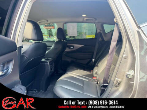 2023 Nissan Murano SV