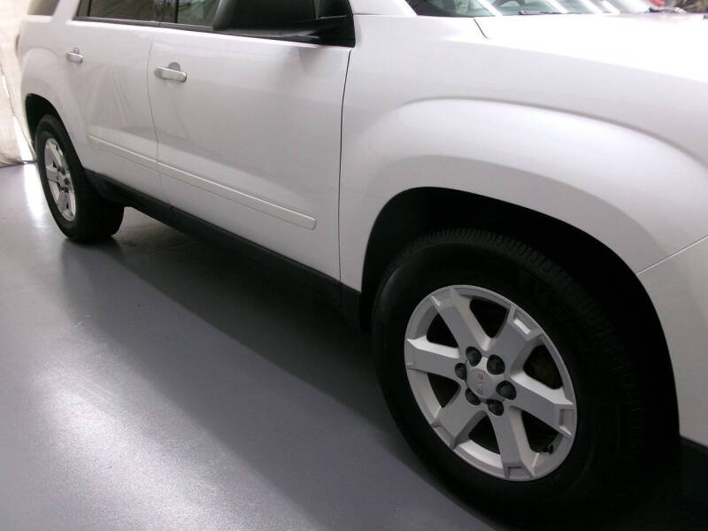 2016 GMC Acadia SLE-2