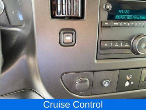 2024 Chevrolet Express 2500