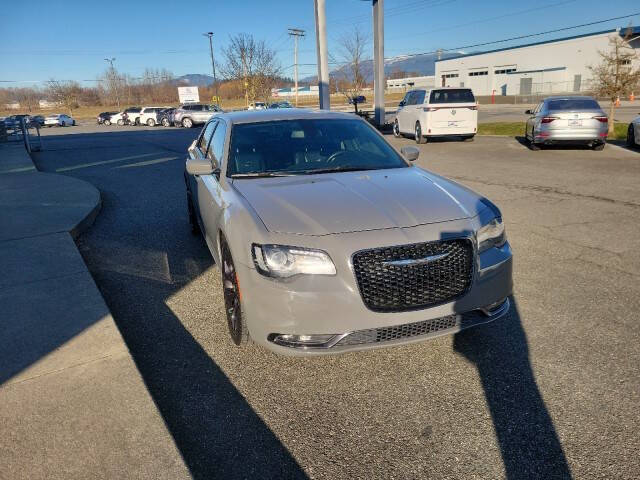 Used 2019 Chrysler 300 S with VIN 2C3CCABG1KH654397 for sale in Burlington, WA