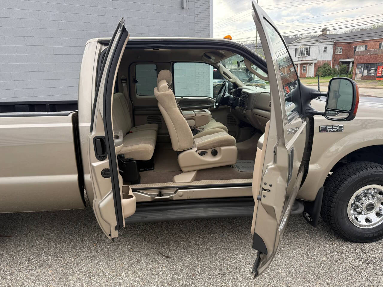 2003 Ford F-250 Super Duty 35