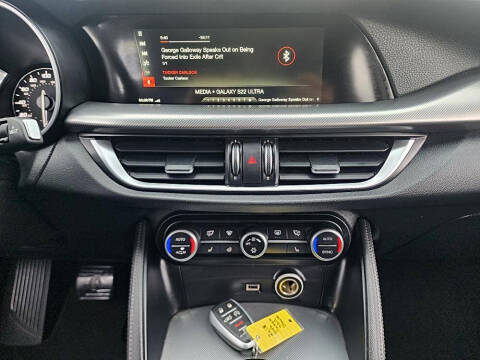 2018 Alfa Romeo Stelvio Ti