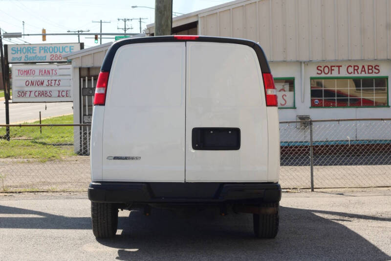 2020 Chevrolet Express 3500
