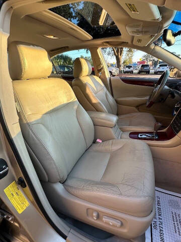 2004 Lexus ES 330