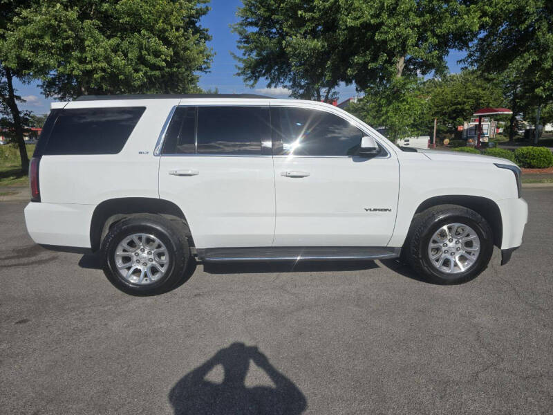 2017 GMC Yukon SLT