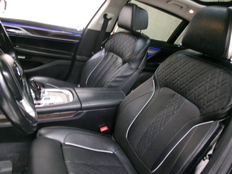 2016 BMW 7 Series 750i xDrive