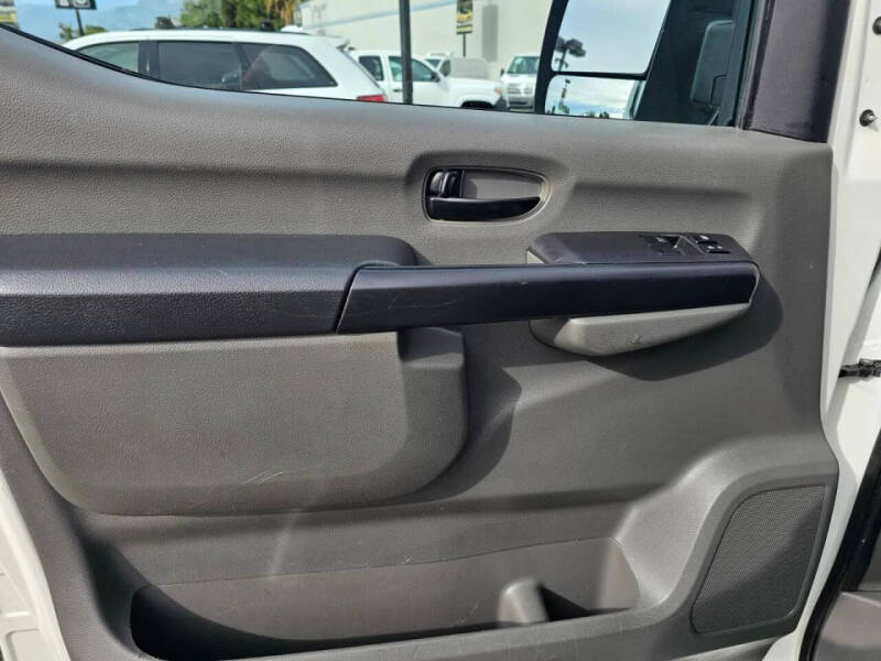 2020 Nissan NV