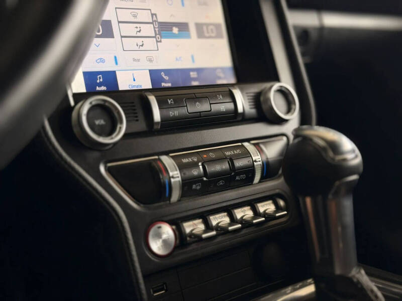 2021 Ford Mustang