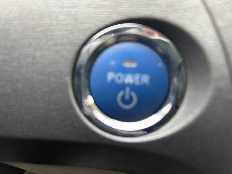 2012 Toyota Prius Three