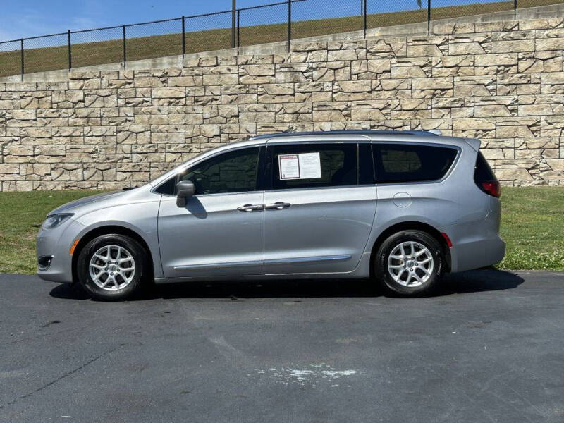 2019 Chrysler Pacifica Touring L
