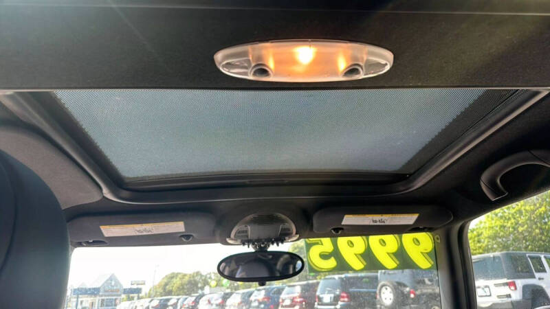 2011 MINI Cooper John Cooper Works