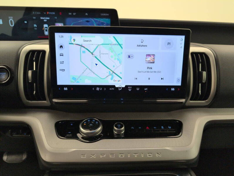 2025 Ford Expedition Active