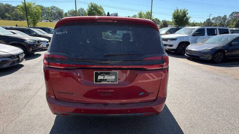 2024 Chrysler Pacifica Plug-In Hybrid