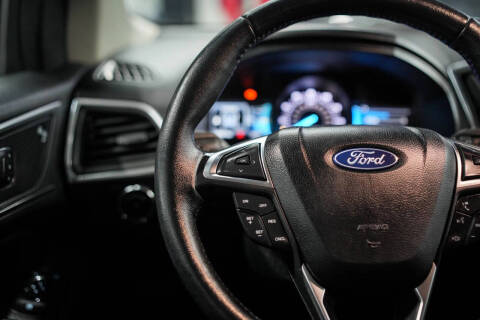 2023 Ford Edge Titanium