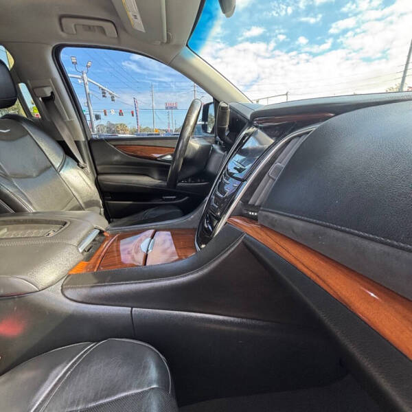 2016 Cadillac Escalade ESV Standard