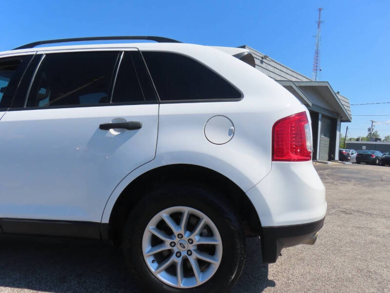 2014 Ford Edge SE