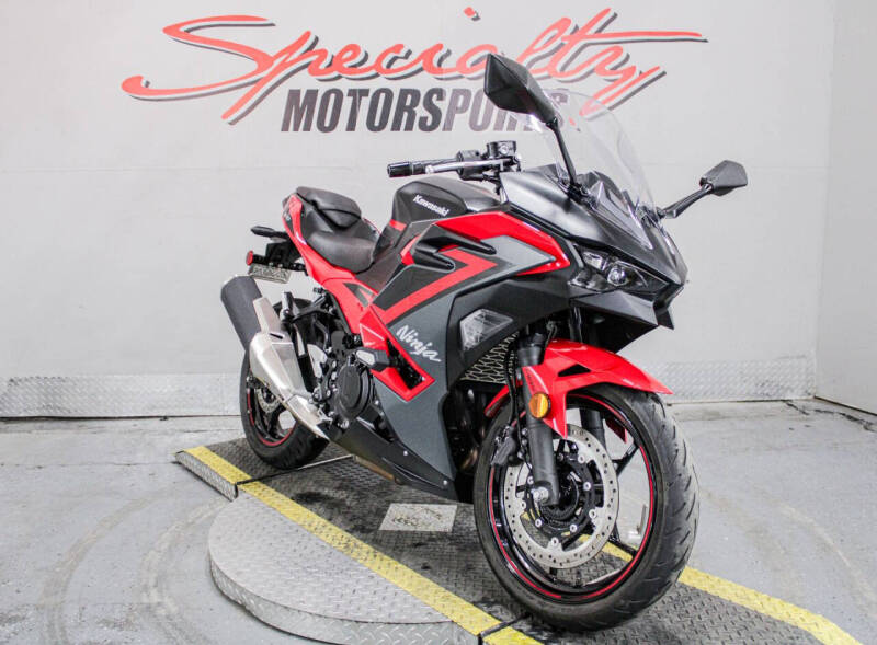 2024 Kawasaki Ninja 500 SE ABS