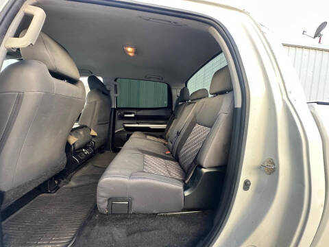 2020 Toyota Tundra SR5