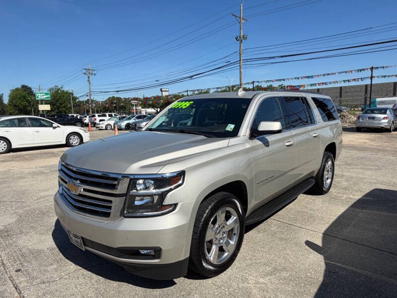 2017 Chevrolet Suburban LT