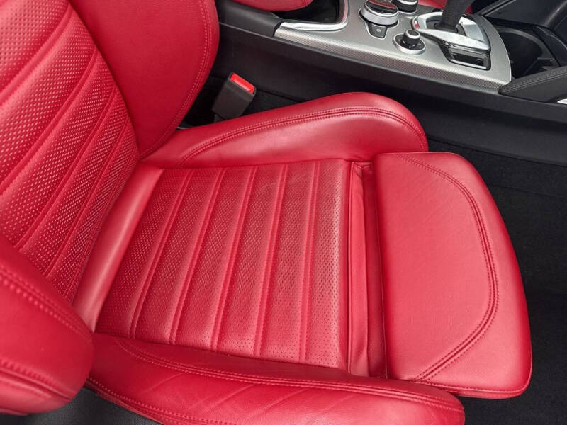 2023 Alfa Romeo Stelvio Veloce