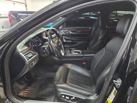 2016 BMW 7 Series 750i xDrive