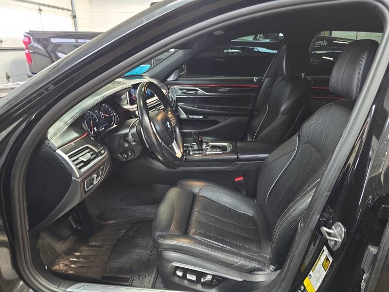 2016 BMW 7 Series 750i xDrive