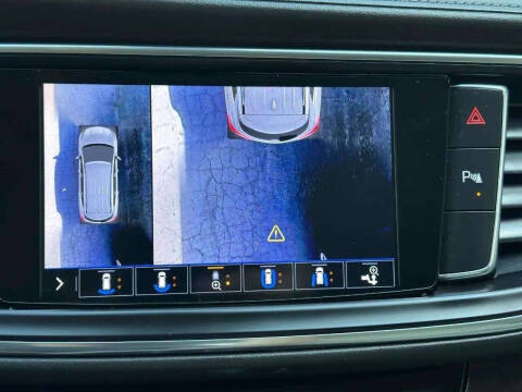 2020 Buick Enclave Essence