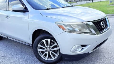 2013 Nissan Pathfinder Platinum