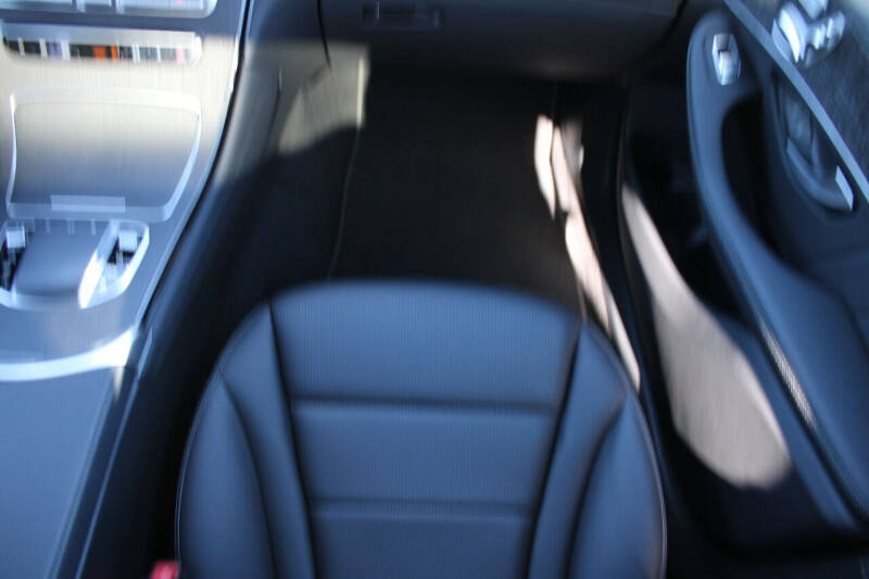 2022 Mercedes-Benz GLC GLC 300 4MATIC