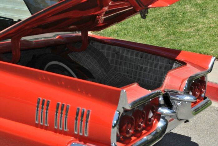 1960 Ford Thunderbird