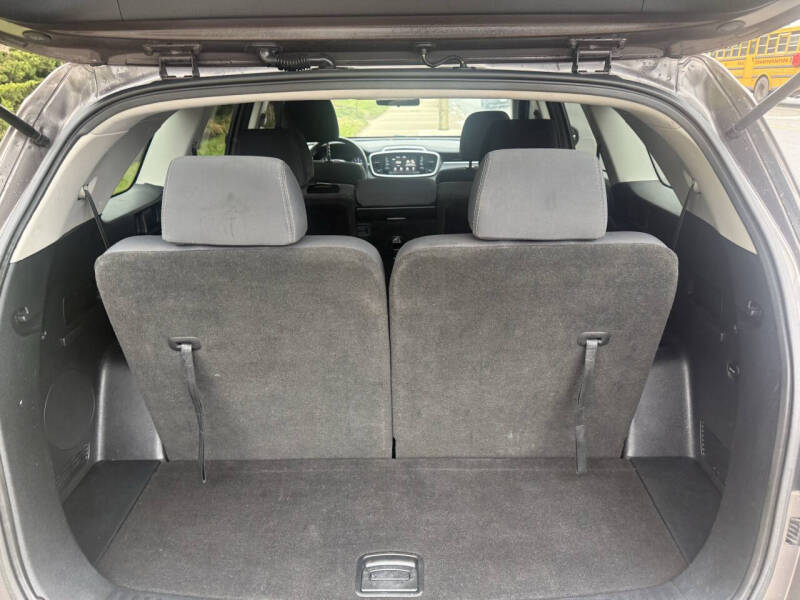 2019 Kia Sorento LX