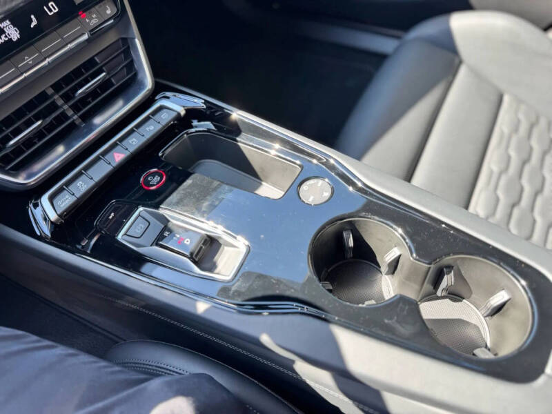 2024 Audi RS e-tron GT quattro