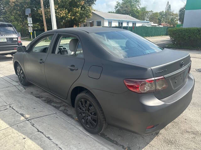2013 Toyota Corolla LE