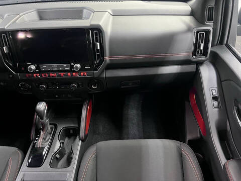 2025 Nissan Frontier